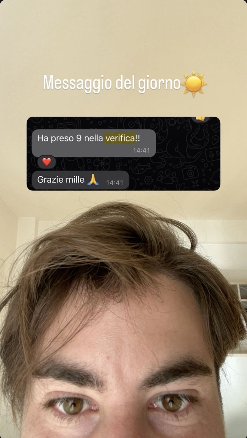 Storia Instagram: genitore comunica che il figlio ha preso 9 nella verifica e ringrazia mille