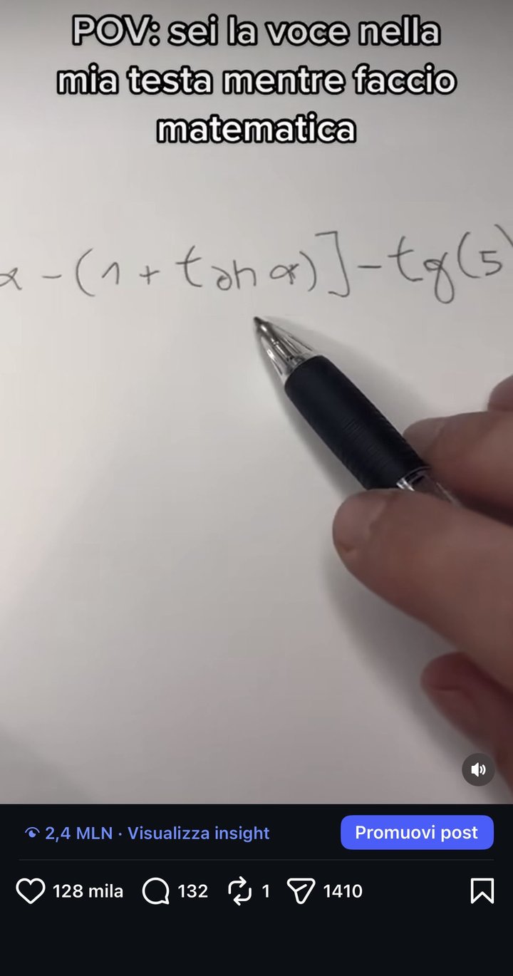 POV: la voce nella testa mentre fai matematica. Reel virale con 2,4 milioni di views e 128 mila like