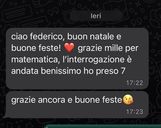 Studente ringrazia Federico a Natale su WhatsApp: 7 all'interrogazione di matematica dopo le ripetizioni